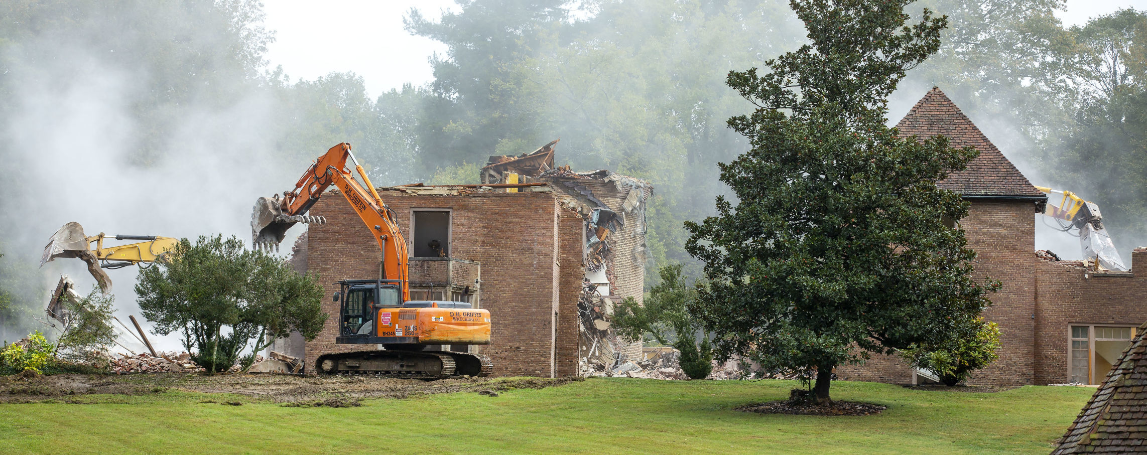 Demolition of Adamsleigh estate
